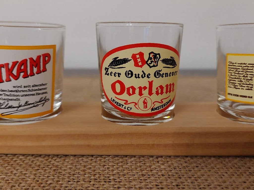 Schnapslat/bar met 6 shot glaasjes - nieuw, Ophalen of Verzenden, Nieuw, Borrel- of Shotglas