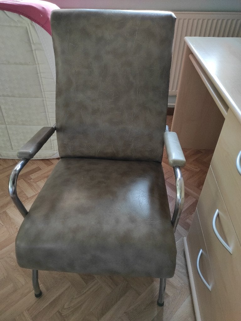 Retro zetel in skai en chromé, Minder dan 50 cm, Gebruikt, Metaal, Ophalen