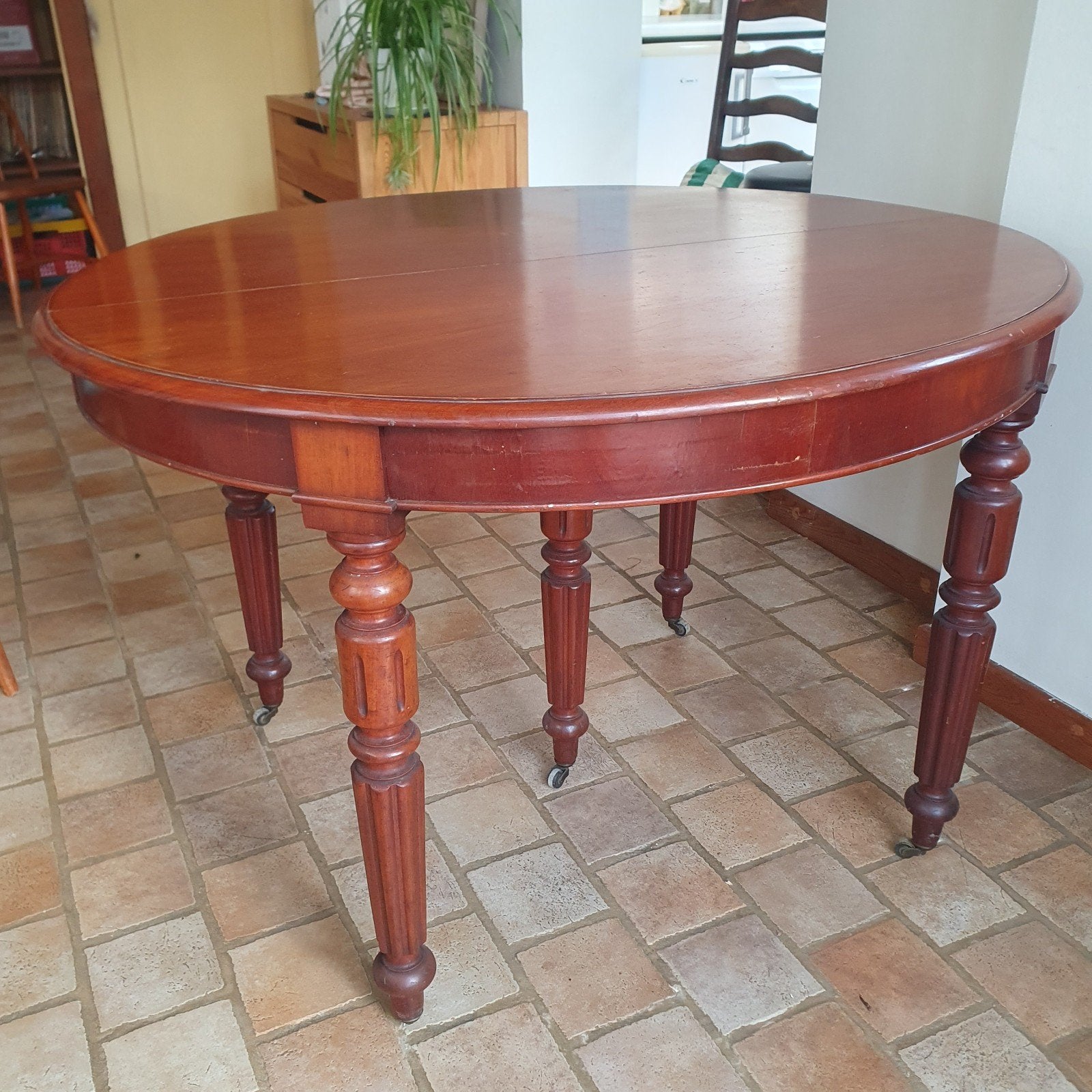 Table ancienne en bois, Enlèvement