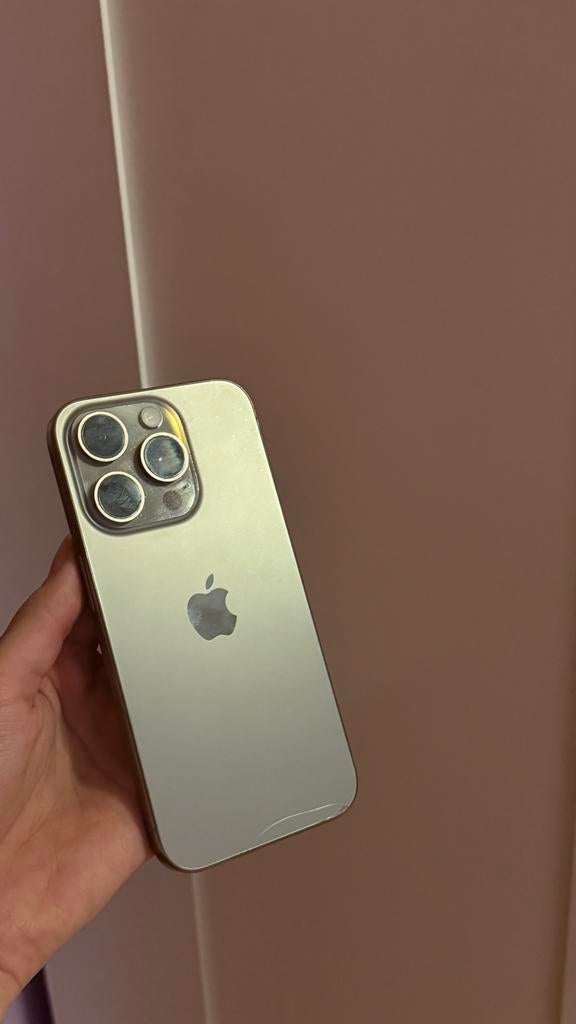 Iphone 15 PRO 128gb, Télécoms, Téléphonie mobile | Apple iPhone, Gris, Enlèvement, Utilisé, 81 %
