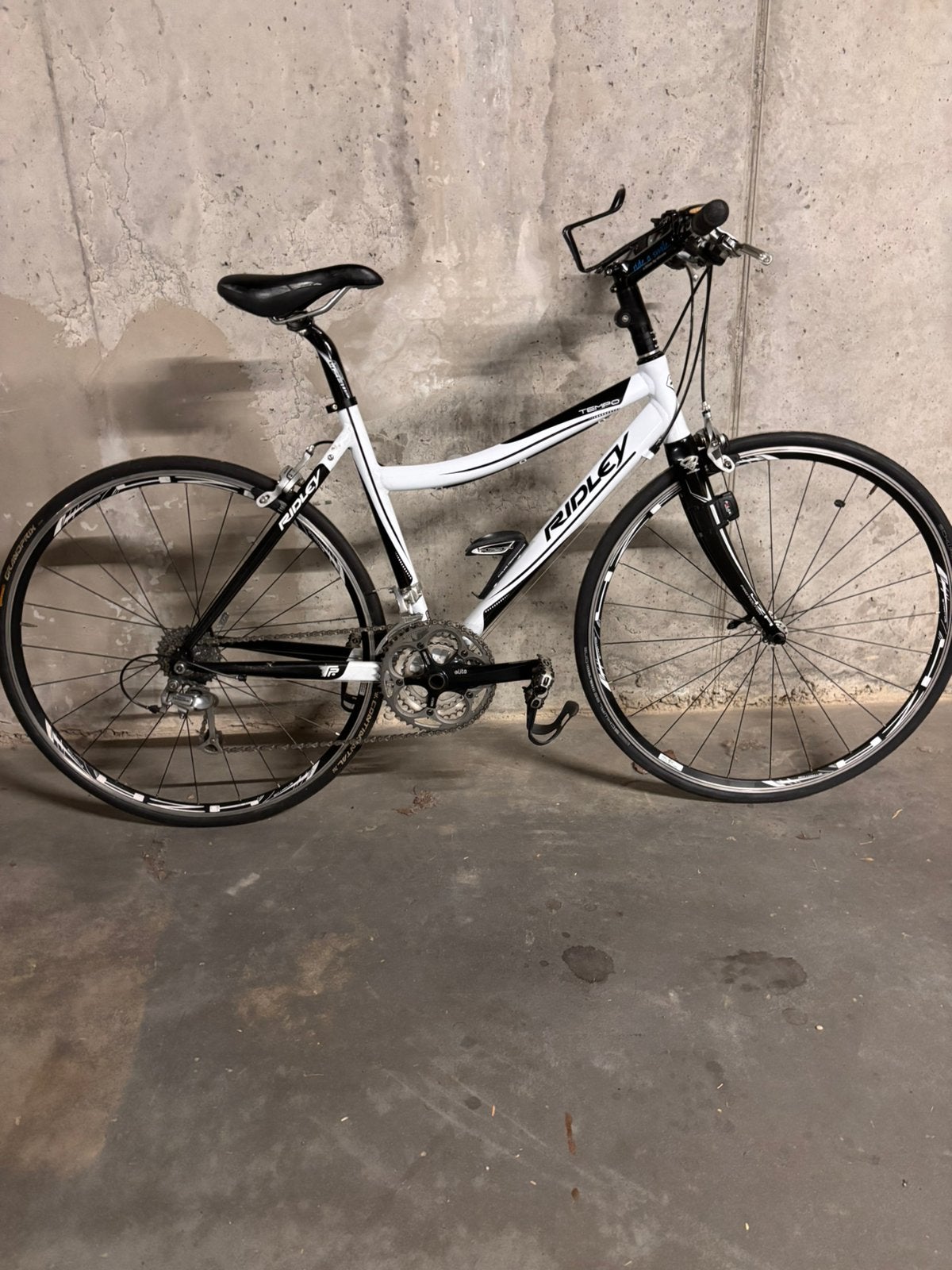 Ridly tempo koersfiets met recht stuur, Autres marques, Frein sur jante, Moins de 47 cm, Enlèvement