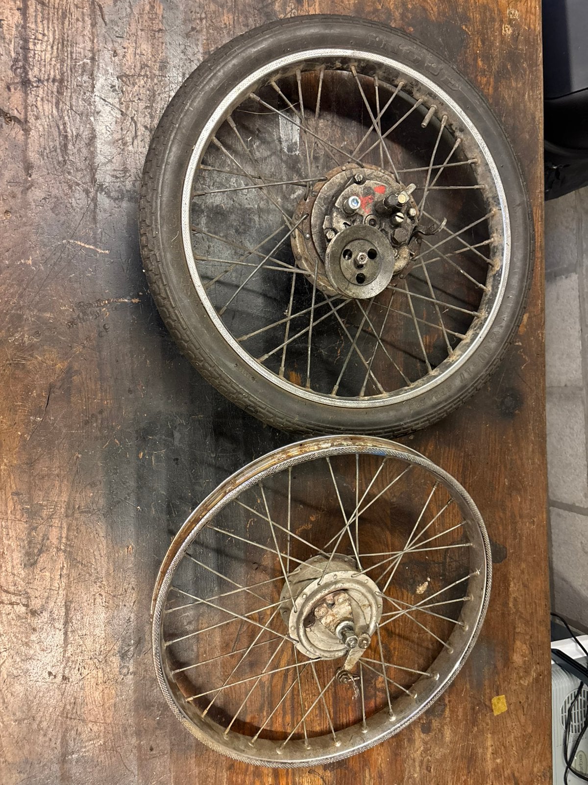 Si en ciao velgenset met klok en naaf., Vélos & Vélomoteurs, Enlèvement, Comme neuf