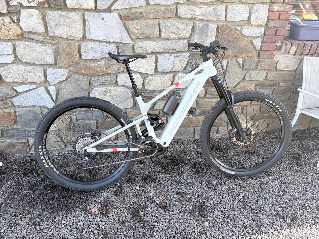 Mondraker crafty carbon r      405km, Vélos & Vélomoteurs, Enlèvement, Comme neuf