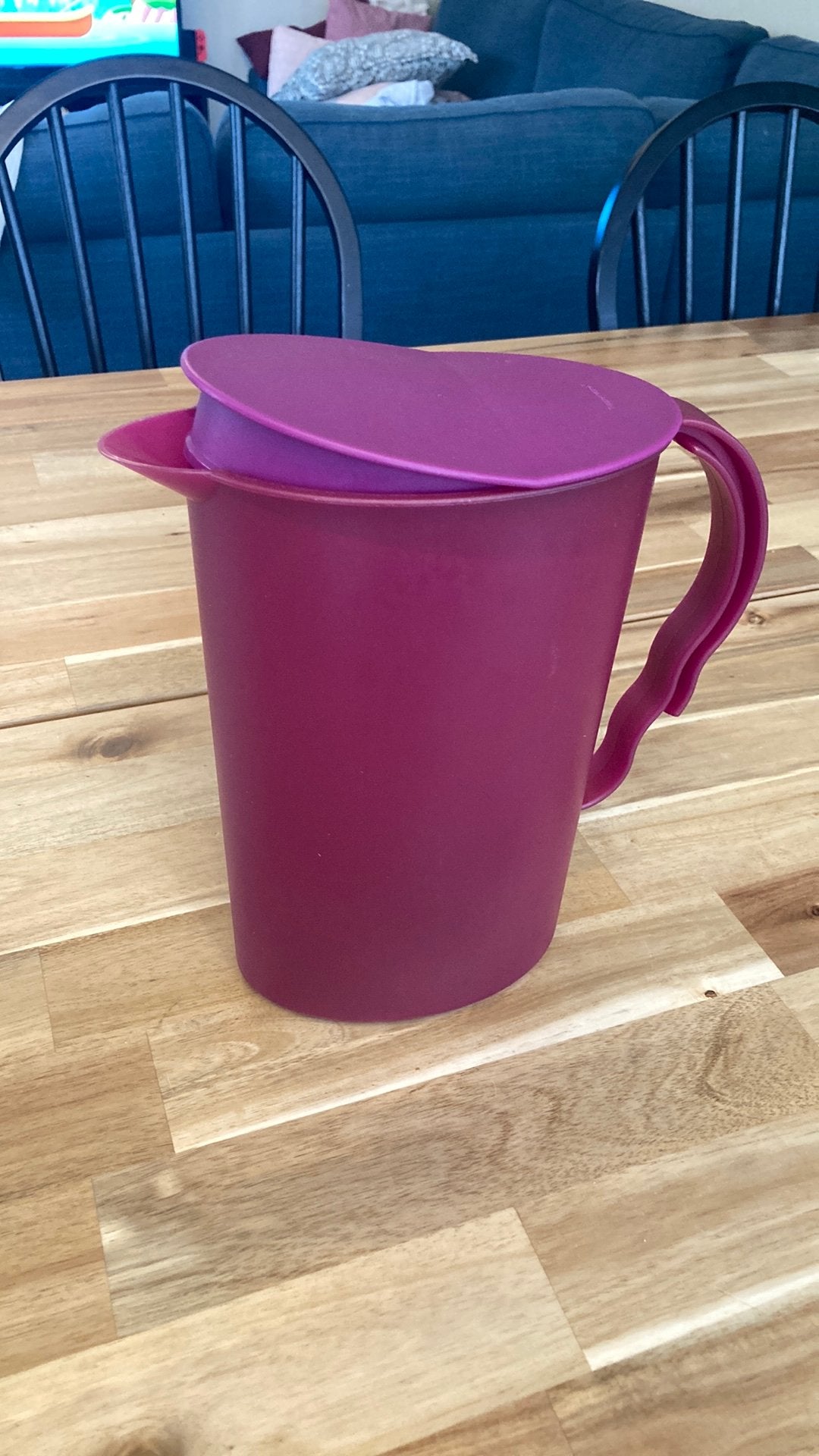 Tupperware - schenkkan, Huis en Inrichting, Ophalen, Zo goed als nieuw