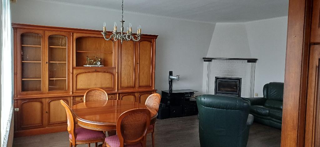 Ronde eettafel kerselaar met 4 stoelen, Huis en Inrichting, Ophalen, 100 tot 150 cm, Rond, Zo goed als nieuw
