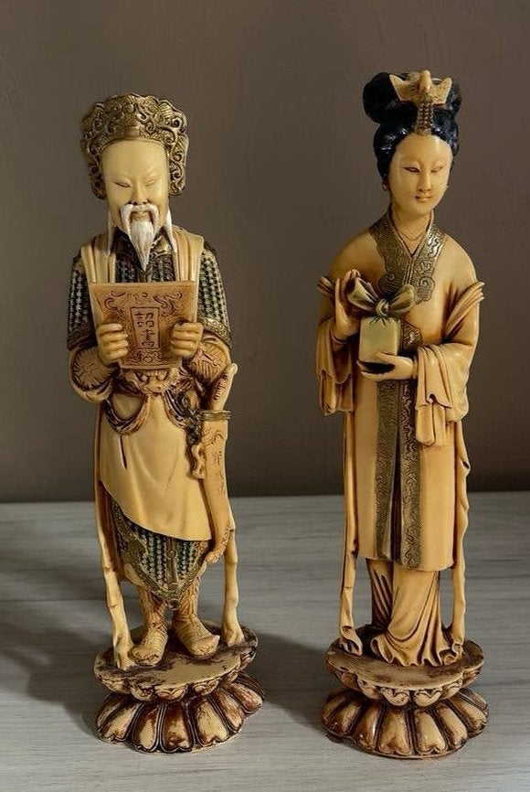 Statues l'empereur l'impératrice Chine en résine faux ivoire, Enlèvement ou Envoi, Comme neuf