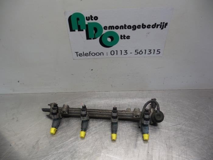 Galerij (Injectie) van een Kia Sorento (Sorento 03-), -, -, Ophalen of Verzenden, -