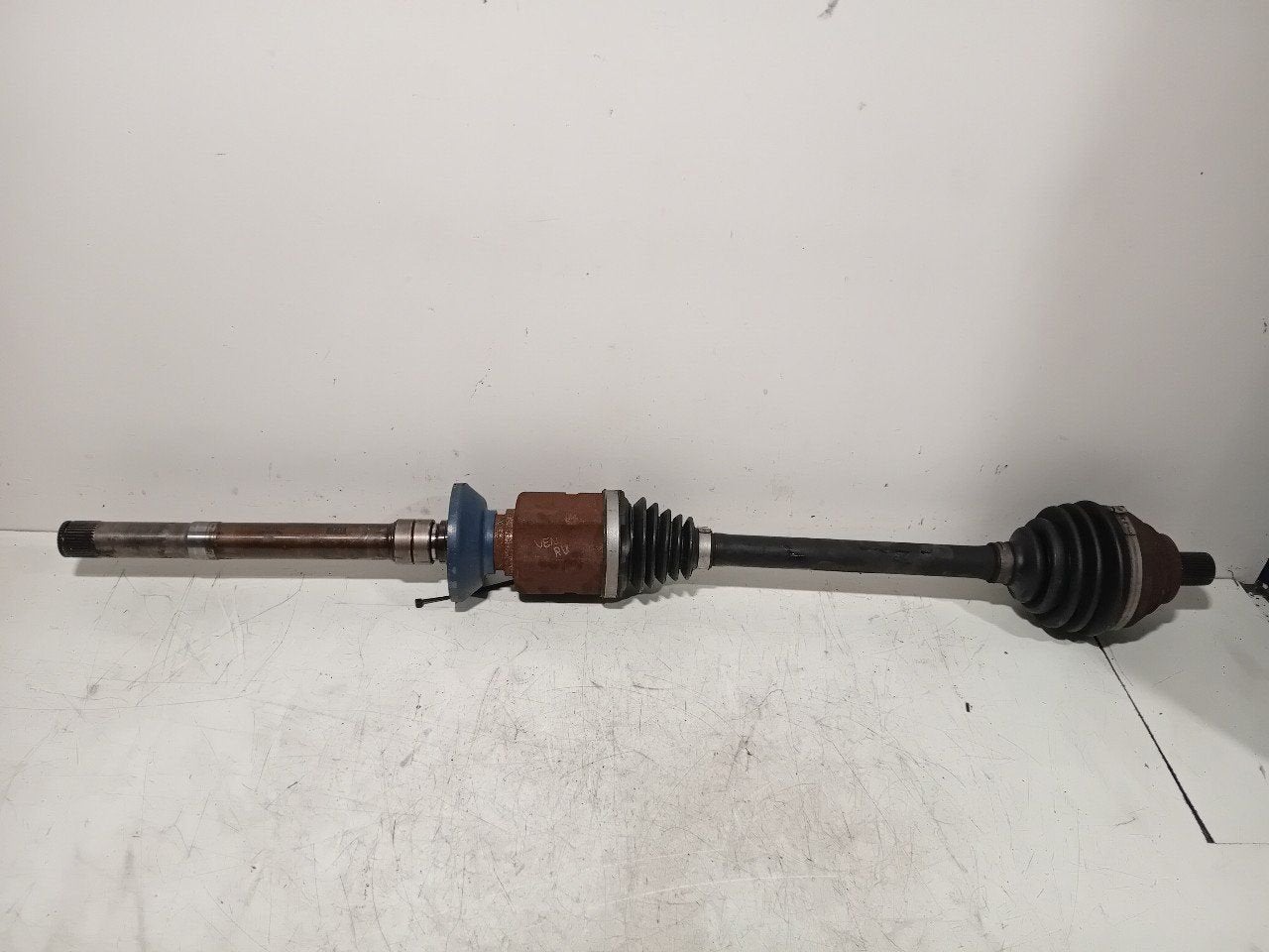 Aandrijfas rechts voor Volkswagen Arteon, Onderdelen@venauto.nl, Van der Ven Autorecycling B.V., Ettenseweg 76, 4706 PB Roosendaal, The Netherlands