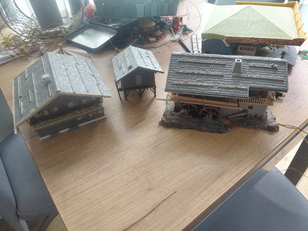 Ho 1:87 lot de chalet rurale, Enlèvement, Utilisé, Pont, Tunnel ou Bâtiment