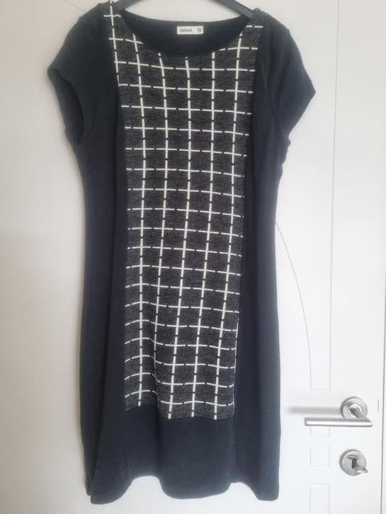 Mooi kleed, Lavand, Taille 46/48 (XL) ou plus grande, Au-dessus du genou, Comme neuf