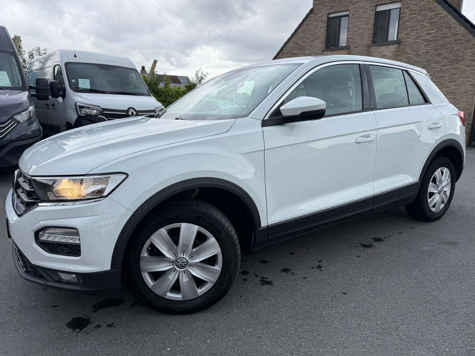 VOLKSWAGEN T-ROC/TREKHAAK/EXTRA SET VELGEN, Auto's, Volkswagen, Bedrijf, T-Roc, ABS, Airbags, Airconditioning, Bluetooth, Boordcomputer