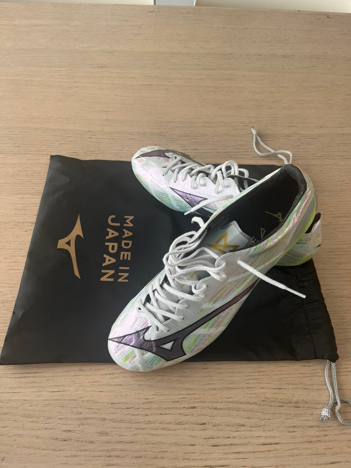 VOETBALSCHOENEN MIZUNO ALPHA Maat 43, Ophalen, Nieuw