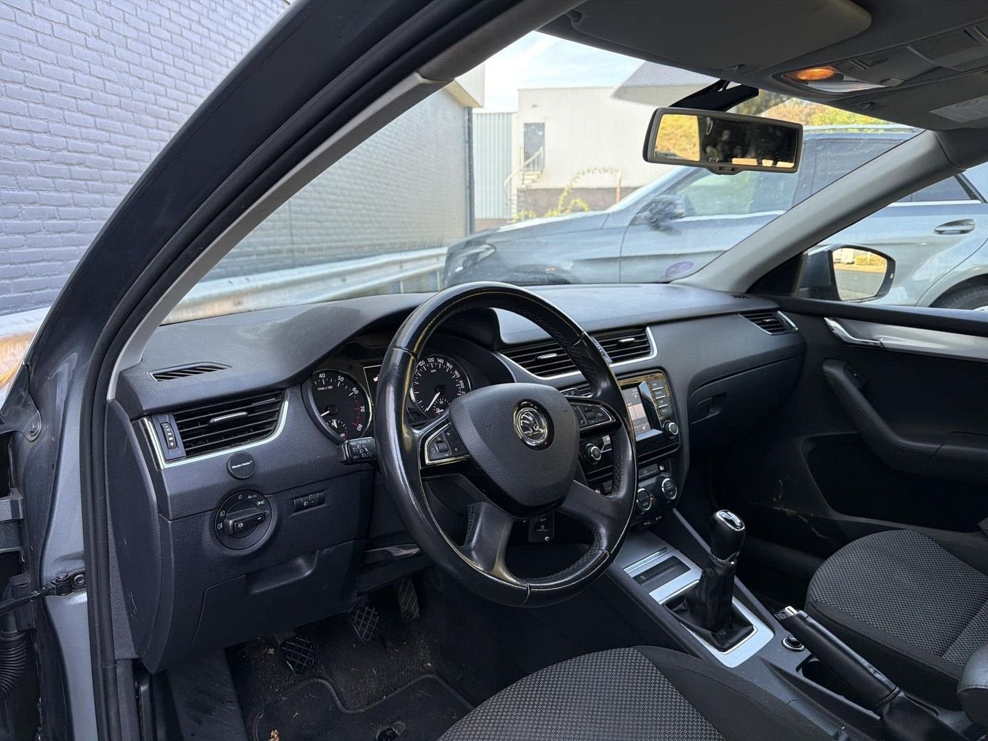 Skoda Octavia Combi 1.4 TSI Greentech Ambition Businessline, Auto's, 121 g/km, Zwart, Bedrijf, Zilver of Grijs