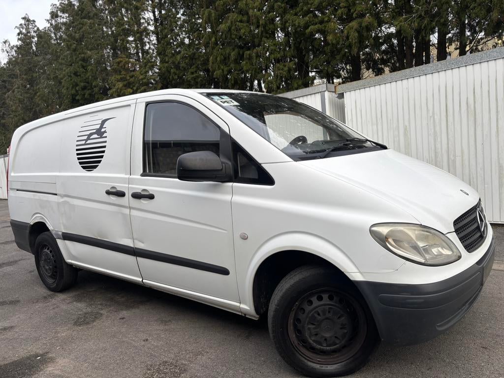 Mercedes Vito - 2.2 Diesel - 225 000 Km - Homologuée, Autos, Camionnettes & Utilitaires, Achat, 4 portes, Boîte manuelle, Noir