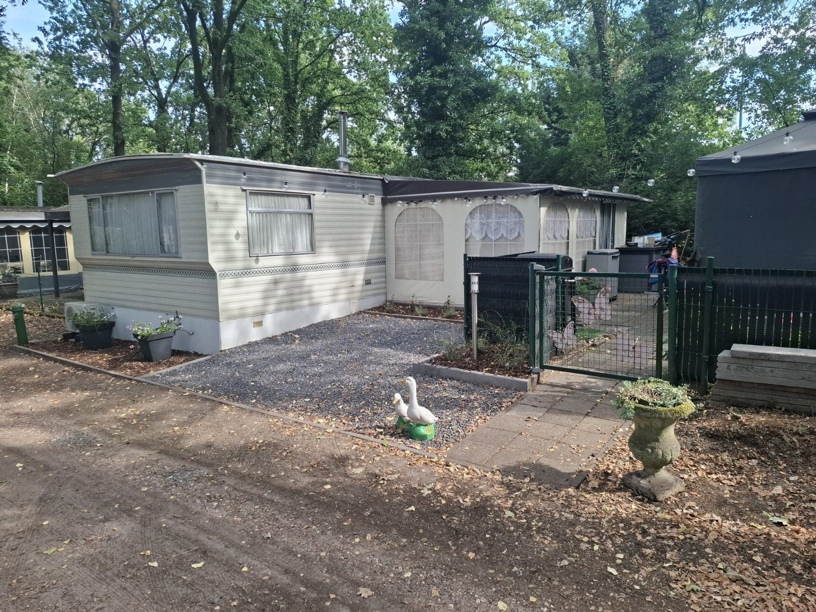 sta caravan te koop (camping kikmolen