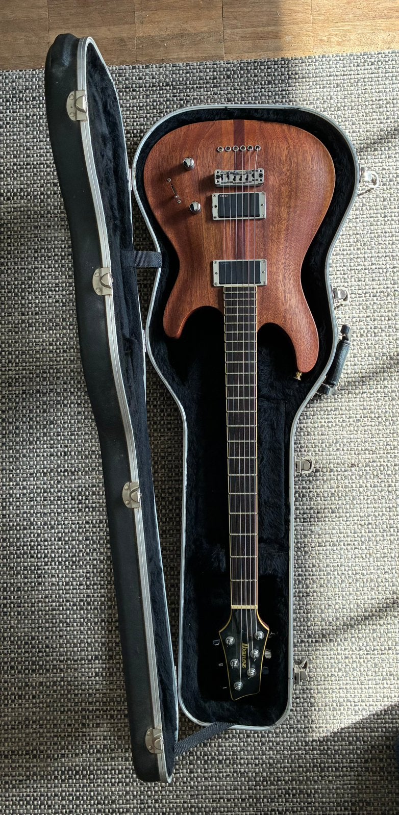 Ibanez mm1 baritone, Muziek en Instrumenten, Ophalen, Ibanez