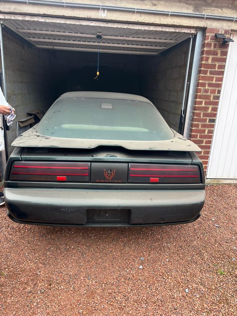 Pontiac Firebird 1992 3.1 V6 benzine 0492660359, Auto's, Pontiac, Automaat, 3 deurs, Firebird, Te koop