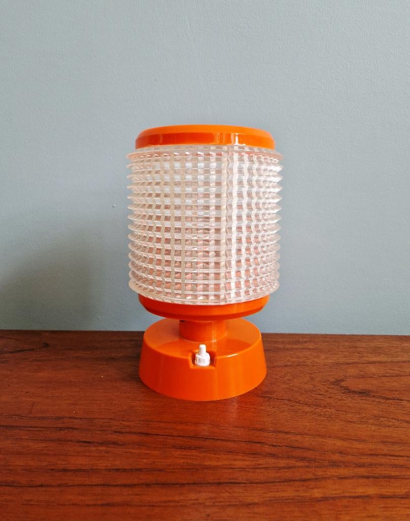 Lampe de table vintage en plastique orange, 1960, Antiquités & Art, Antiquités | Éclairage, Enlèvement ou Envoi