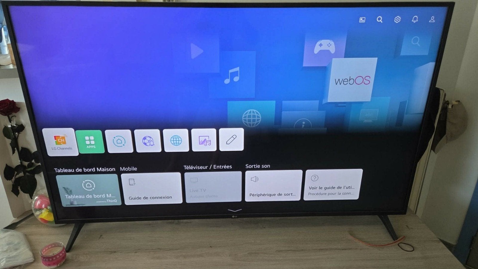 Smart TV 4K LG 65 pouces (165 cm) – Excellent état, Audio, Tv en Foto, Professionele apparaten, Ophalen