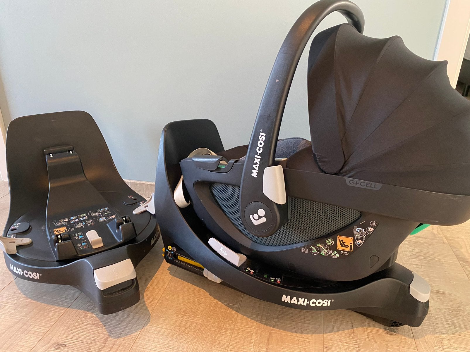 Maxi Cosi Pebble 360 met 2 onderstellen Familyfix 360, Ophalen, Zo goed als nieuw, Maxi-Cosi