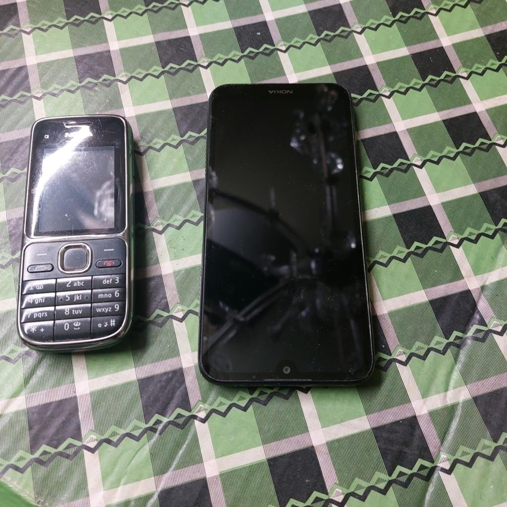 2 Nokia gsm geen oplader, Télécoms, Téléphonie mobile | Nokia, Enlèvement