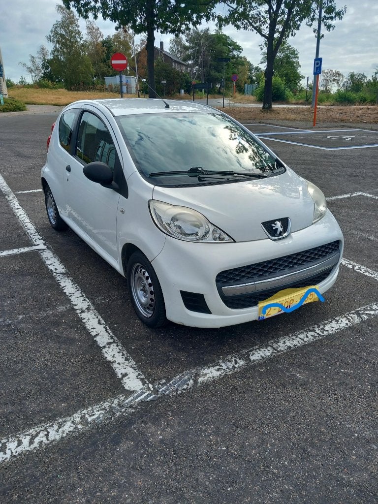 PEUGEOT 107/BENZINE/2012/EURO5/123DKM/GEKEURD, Auto's, Voorwielaandrijving, Euro 5, Stof, 50 kW