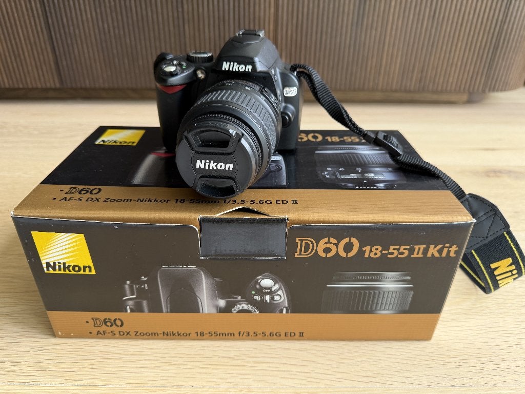 Nikon D60 + 18-55mm lens – ideale starterscamera, Ophalen, Spiegelreflex, Lensdop, 10 megapixels