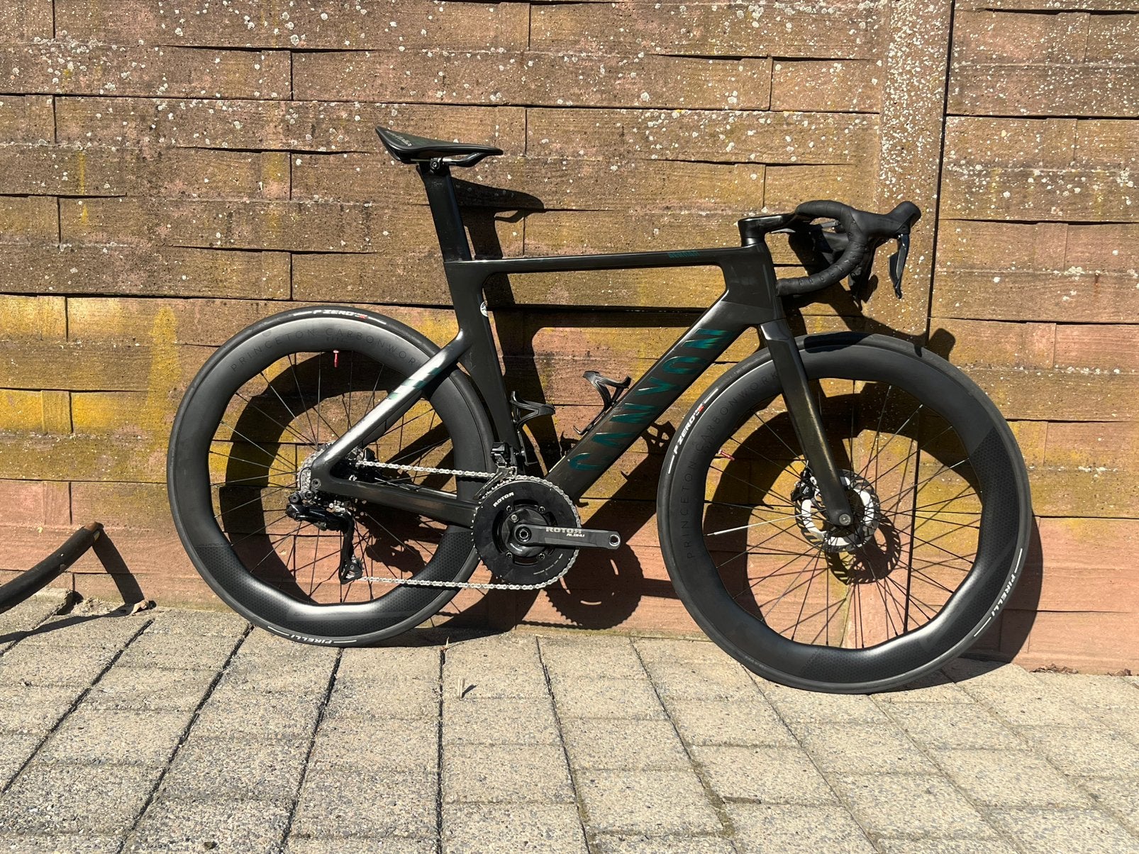 Canyon aeroad cfr, Enlèvement, Comme neuf