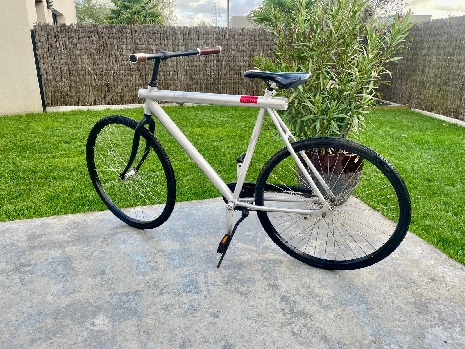 Vélo hollandais VANMOOF N3, Fietsen en Brommers, Ophalen, Zo goed als nieuw