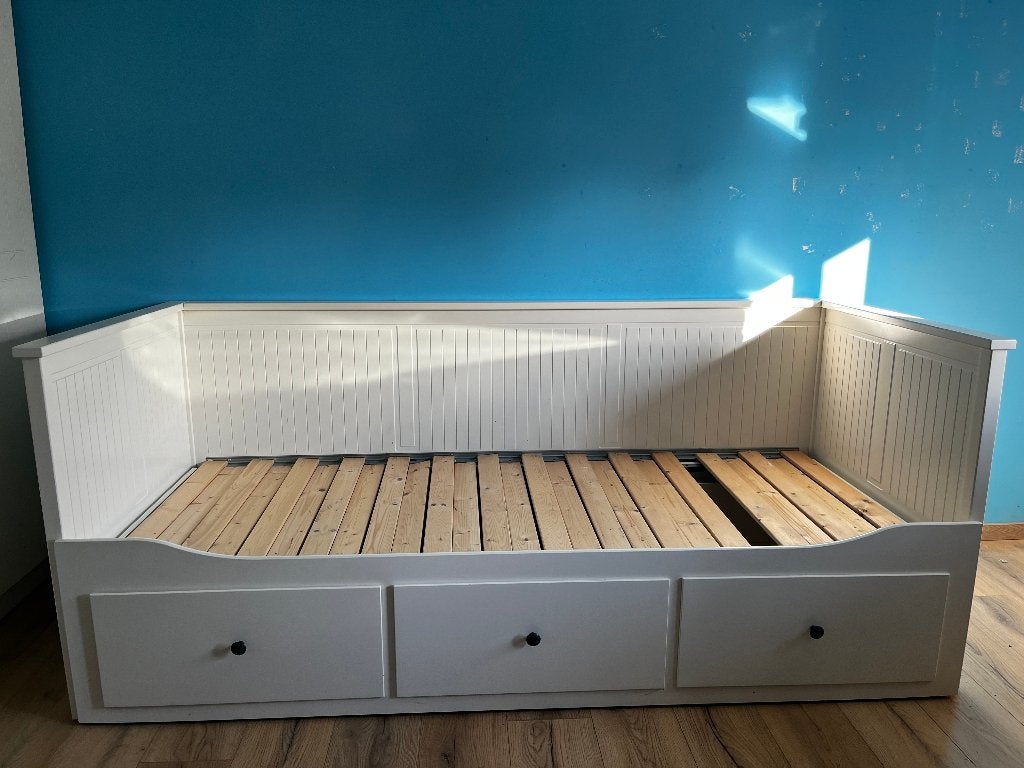LIT Banquette ikea Hemnes blanc extensible 2 places, Utilisé, 200 cm, Blanc, Deux personnes