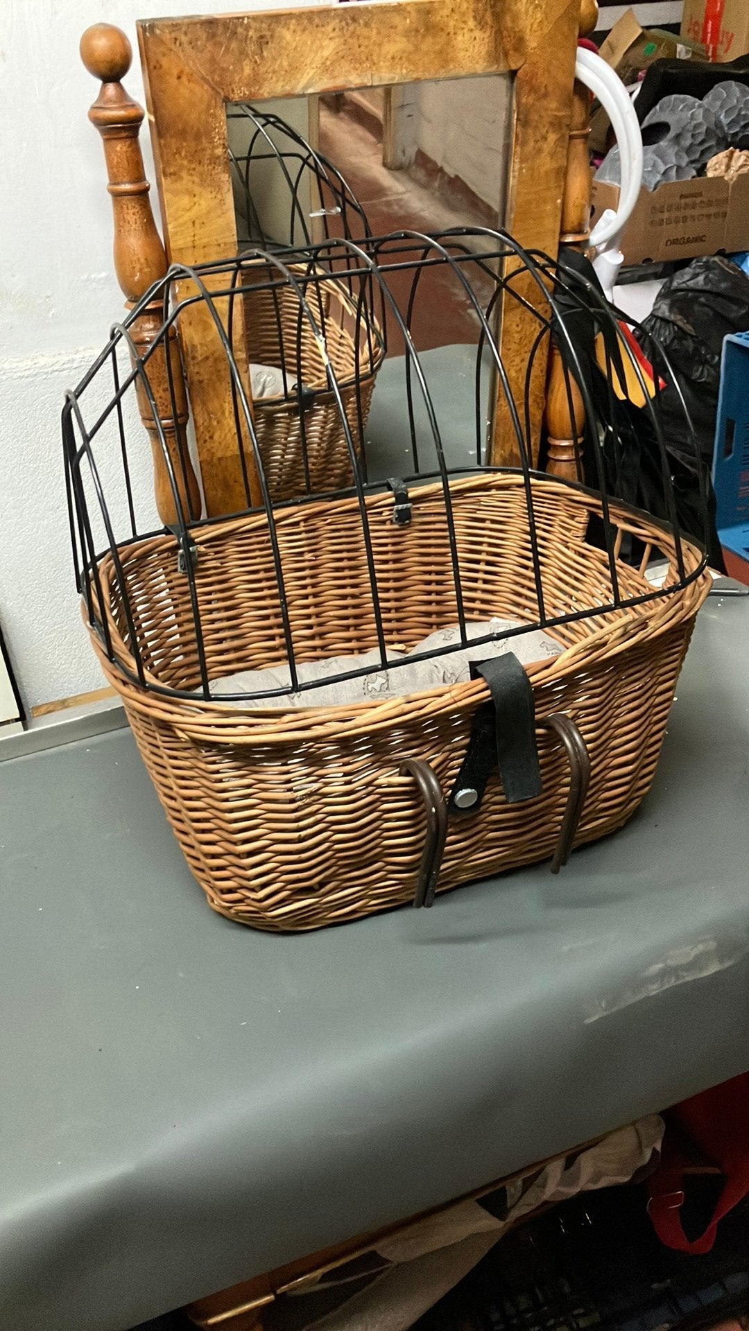 Honden mandje voor de fiets, Ophalen, Zo goed als nieuw, Riet