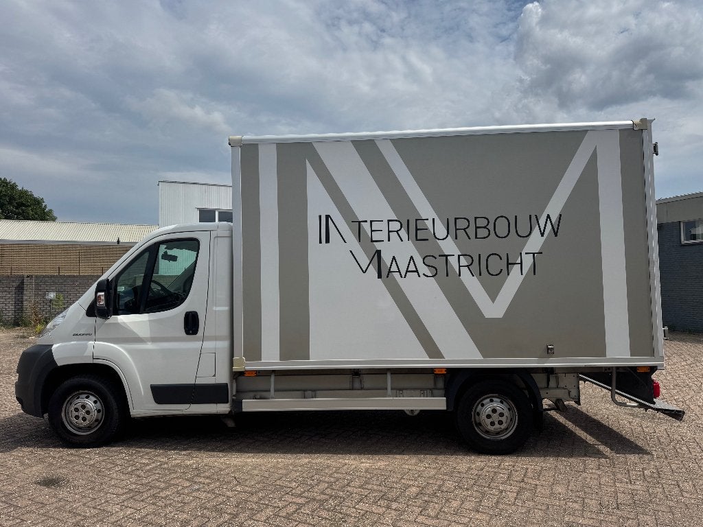 Fiat Ducato avec coffre à meubles, Achat, 3 places, Boîte manuelle, 2 portes