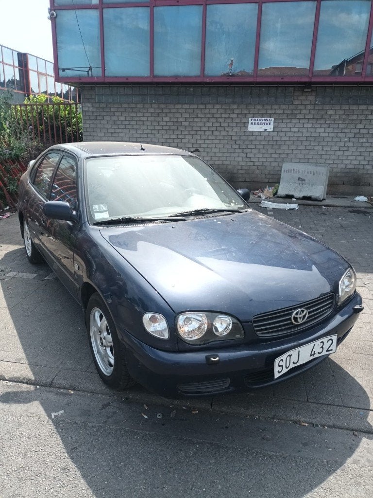 Toyota corolla, Achat, 4 portes, Boîte manuelle, Corolla
