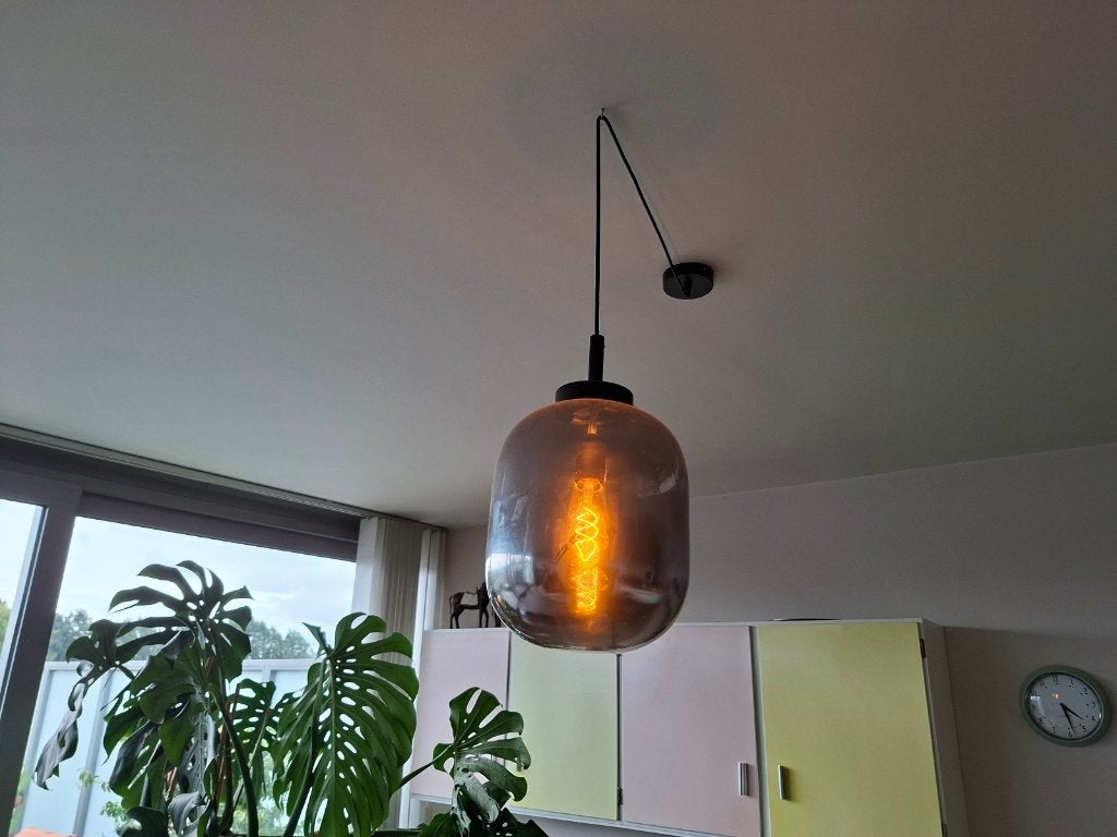Hanglamp rookglas retro look - Led spiraallamp, Huis en Inrichting, Lampen | Hanglampen, Ophalen, Retro vintage look, Gebruikt