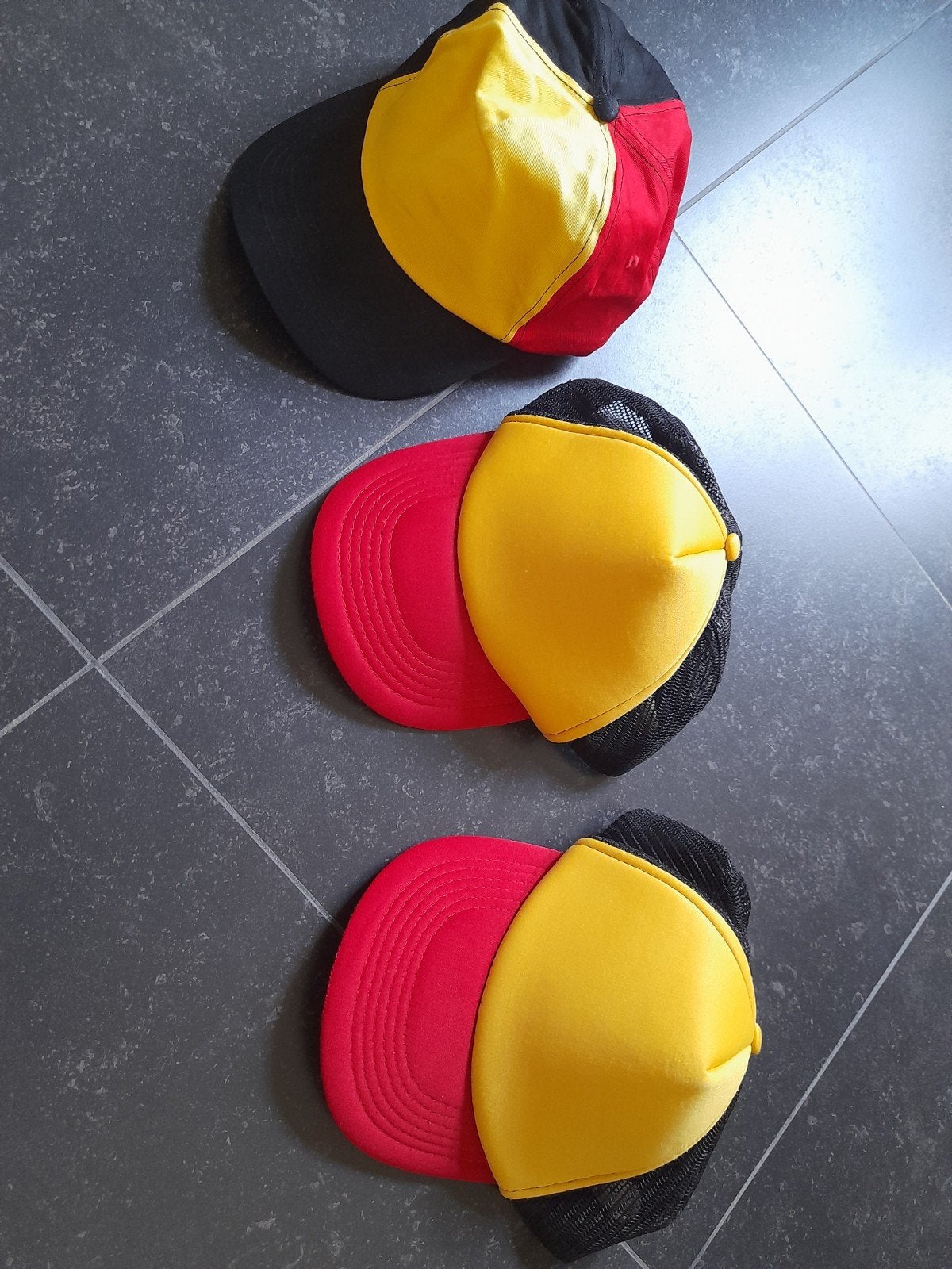 Petten 3-kleur, Verzamelen, Ophalen of Verzenden