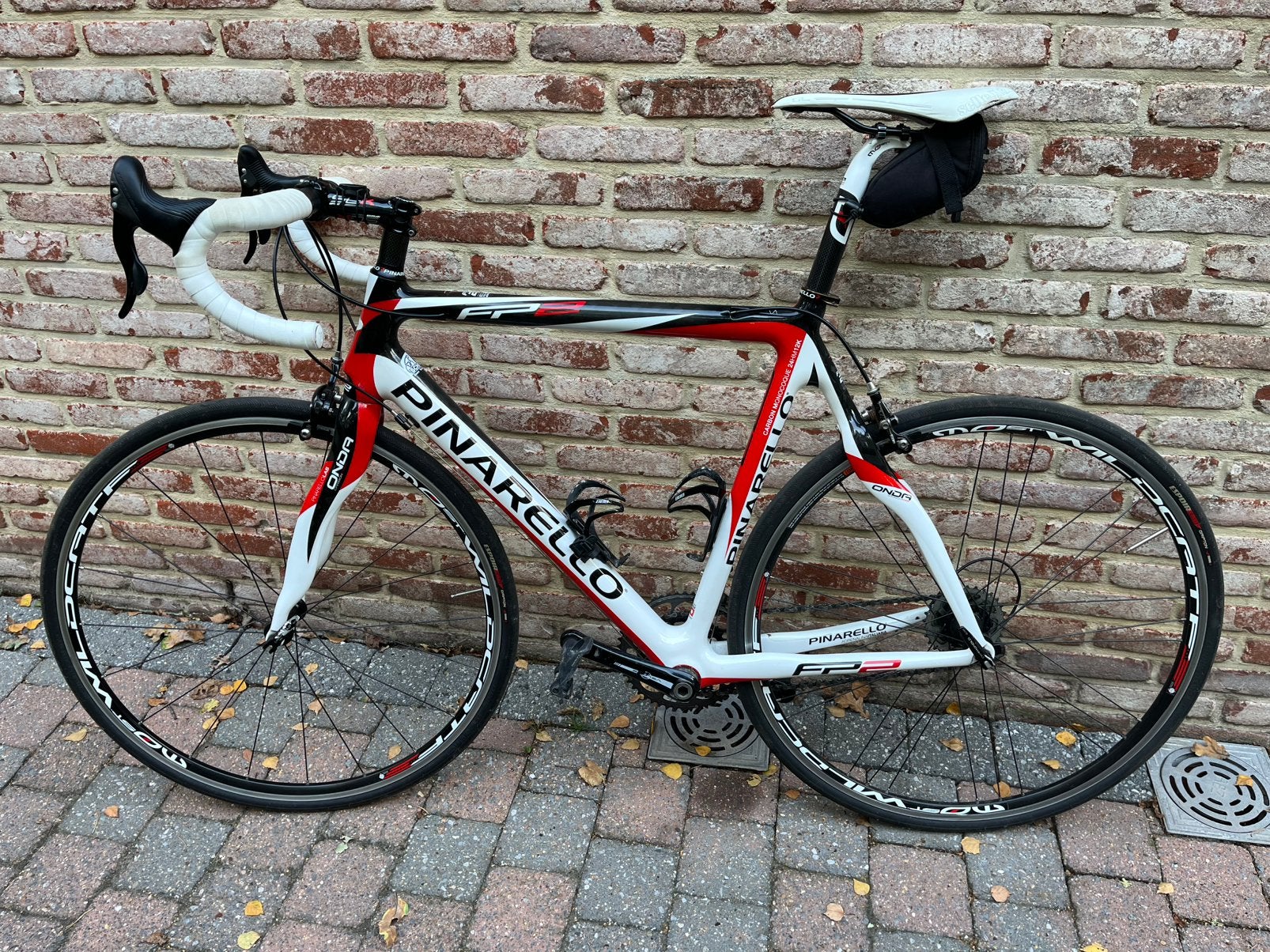 Pinarello carbon racefiets maat 56 in perfecte staat, Fietsen en Brommers, 28 inch, Carbon, Zo goed als nieuw, 15 tot 20 versnellingen