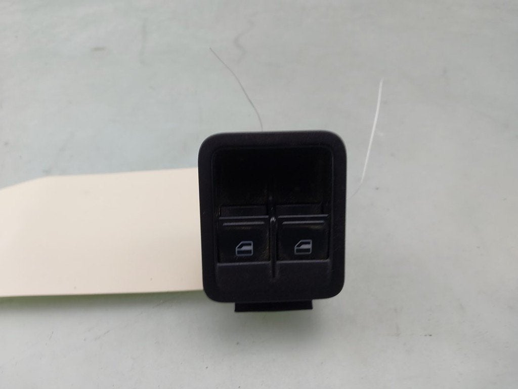 RAAMSCHAKELAAR Volkswagen Caddy IV (01-2015/09-2020), Dhr. J. Ham, Gebruikt, Volkswagen, Administratie@autoham.nl