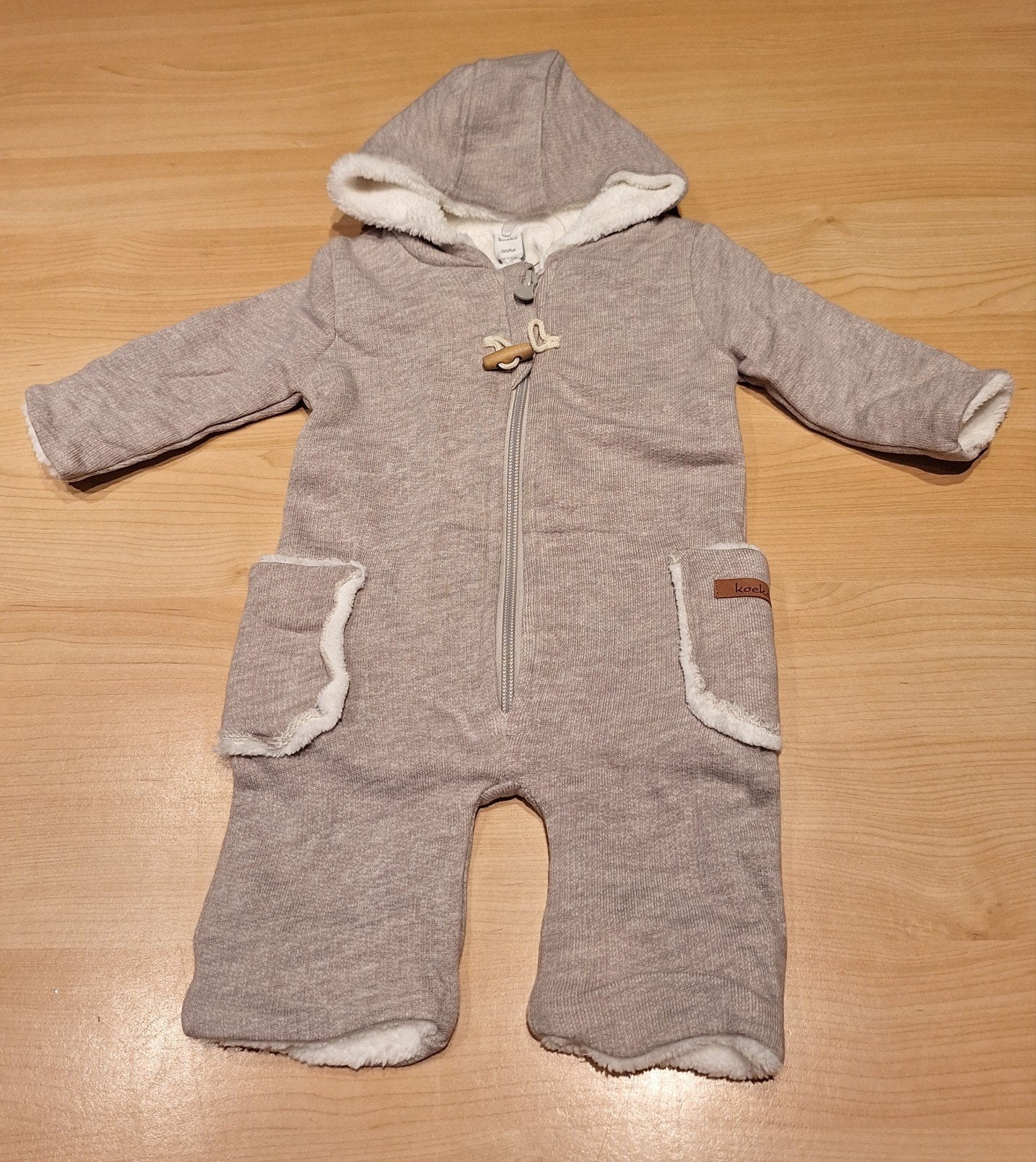 nieuw koeka jumpsuit maat 50/56, Kinderen en Baby's, Babykleding | Maat 50, Ophalen, Jongetje of Meisje, Nieuw, Pakje