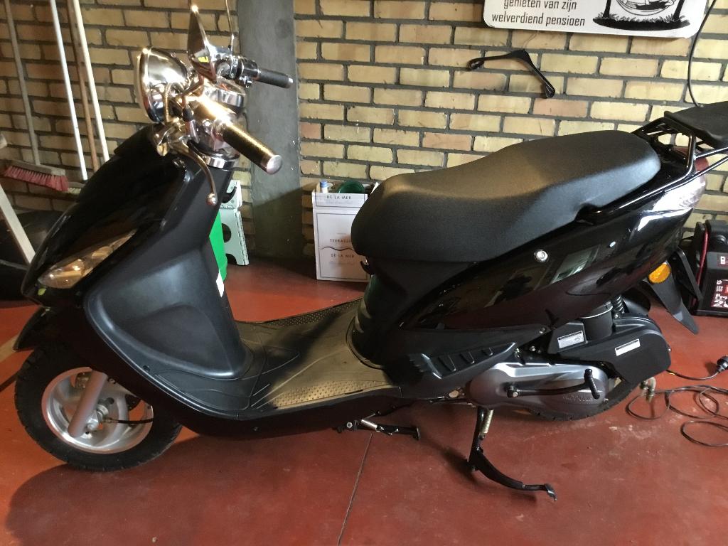 Scooter miro125 nieuw ruilen, Overige merken, Scooter, Nieuw, Particulier