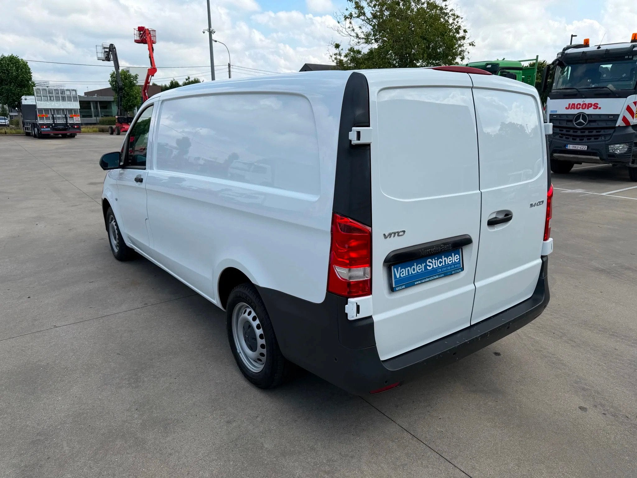 Mercedes-Benz Vito 114 - L2 - AUTOMAAT (bj 2022), Auto's, Automaat, Gebruikt, Euro 6, 4 cilinders