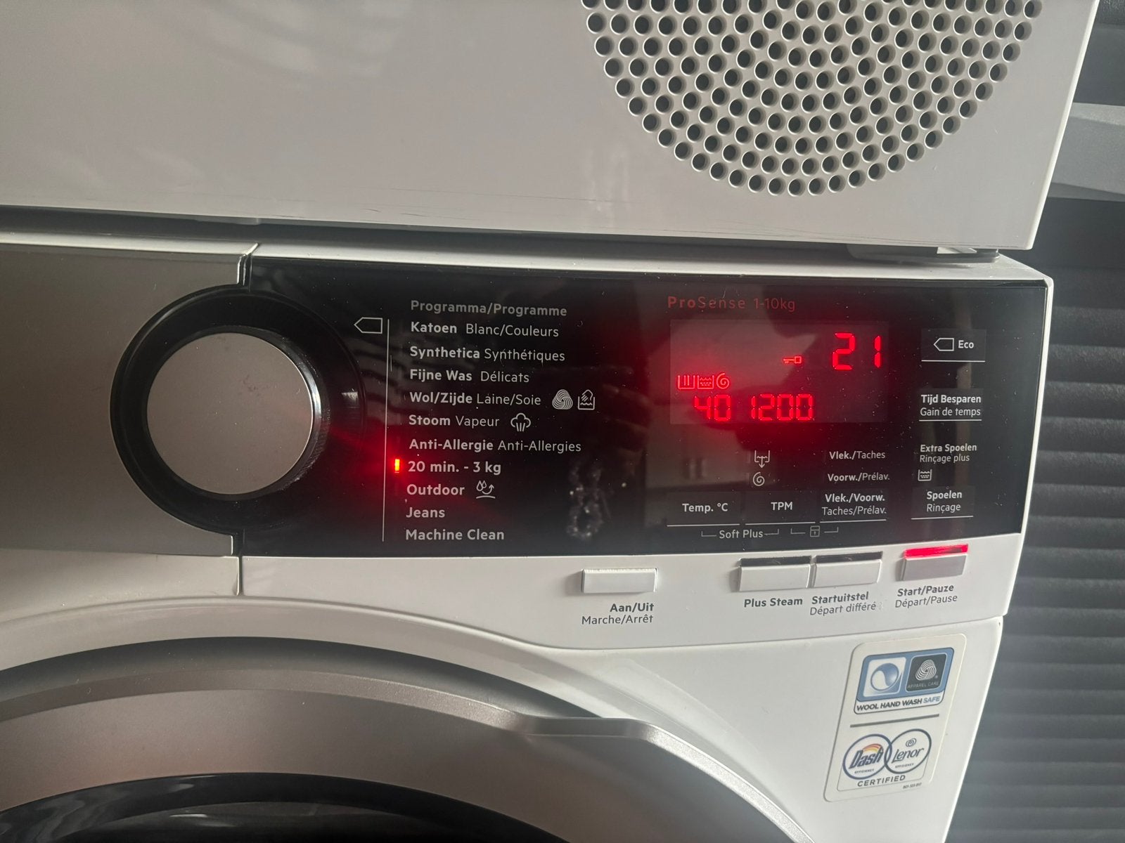 Machine a laver, 10 kg ou plus, Enlèvement, Utilisé, 1200 à 1600 tours