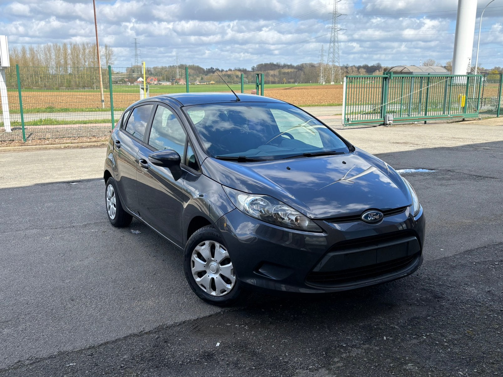 Ford Fiesta 2009 1.2 essence lez ok airco 112000km, Achat, https://public.car-pass.be/vhr/c67ff115-d5e7-4258-9671-472184b0b23c