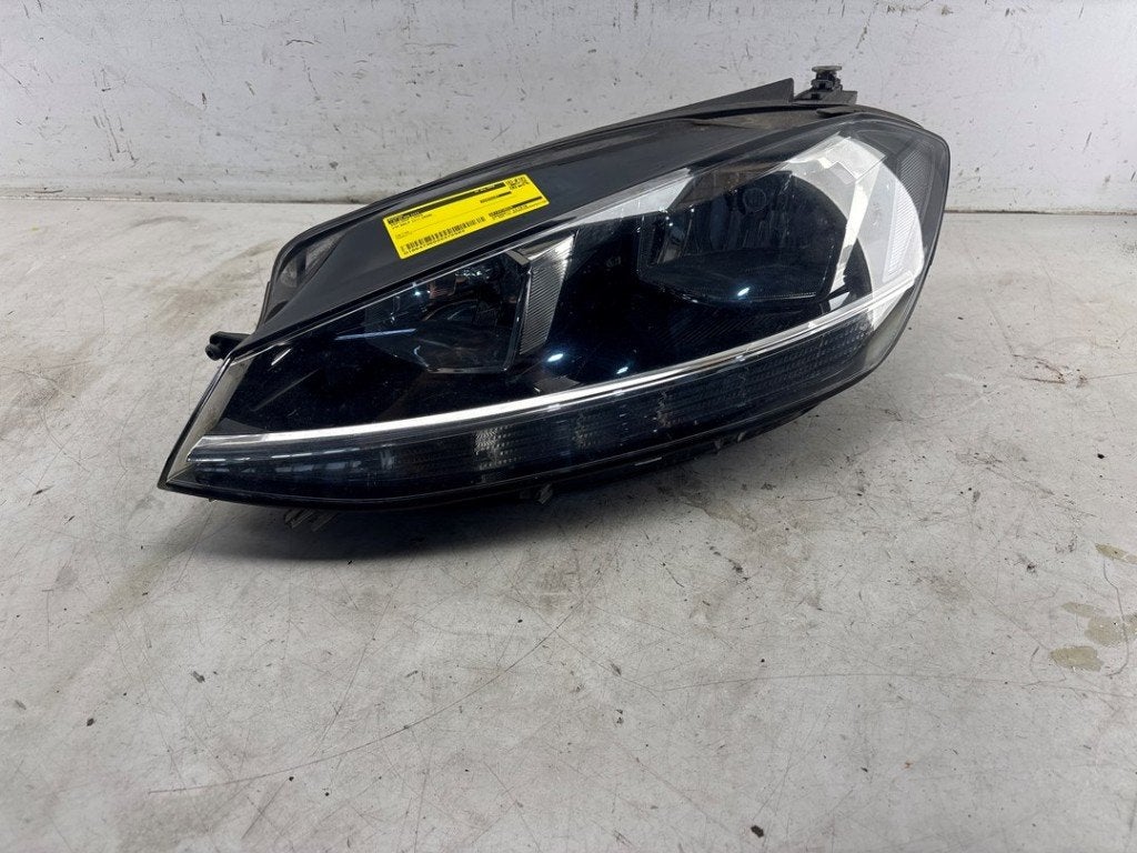 KOPLAMP LINKS Golf VII Variant (AUVV) (|5G1941005D|), Auto-onderdelen, Gebruikt, Volkswagen, Rixbecker Straße 75
59552  Lippstadt, DE