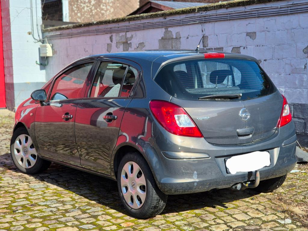 Opel corsa 12benz 49.000km 1prop clima an2013. 3200€, Autos, Opel, Euro 5, Achat, Boîte manuelle, Vitres électriques