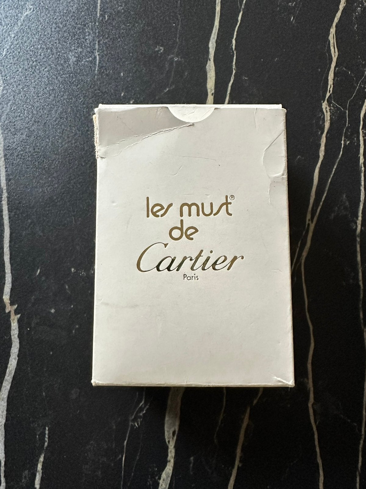Must de Cartier rood gelakte aansteker Pentagon-model, Ophalen of Verzenden, Zo goed als nieuw, Aansteker