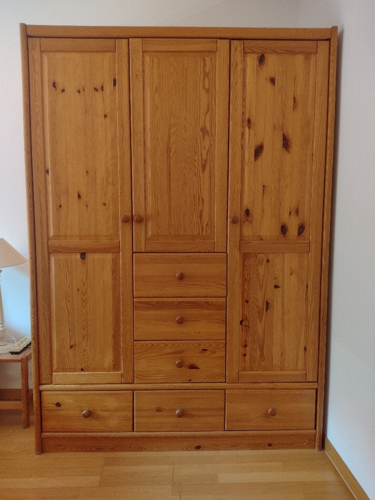 armoire en bois massif, Maison & Meubles, 100 à 150 cm, Enlèvement, Utilisé, 200 cm ou plus