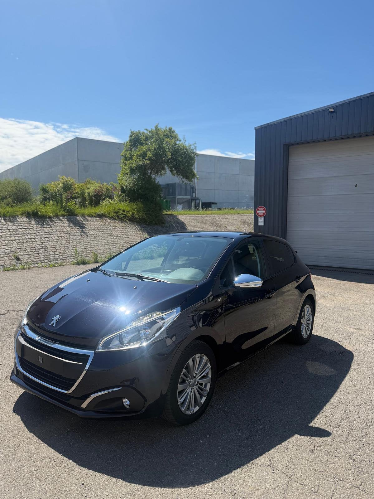 Peugeot 208 1.2essence 20800km 2016 euro6 controle garantie, Achat, Entreprise, Boîte manuelle, 5 portes