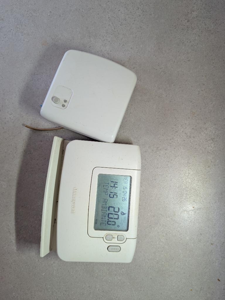Thermostat Honeywell CMS 927, Bricolage & Construction, Thermostats, Enlèvement, Utilisé