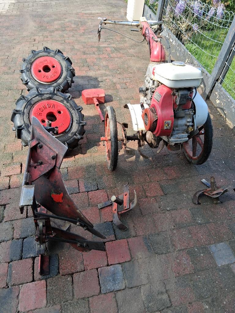 Motoculteur met toebehoren, Tuin en Terras, Hand-tuingereedschap, Gebruikt, Overige soorten, Ophalen