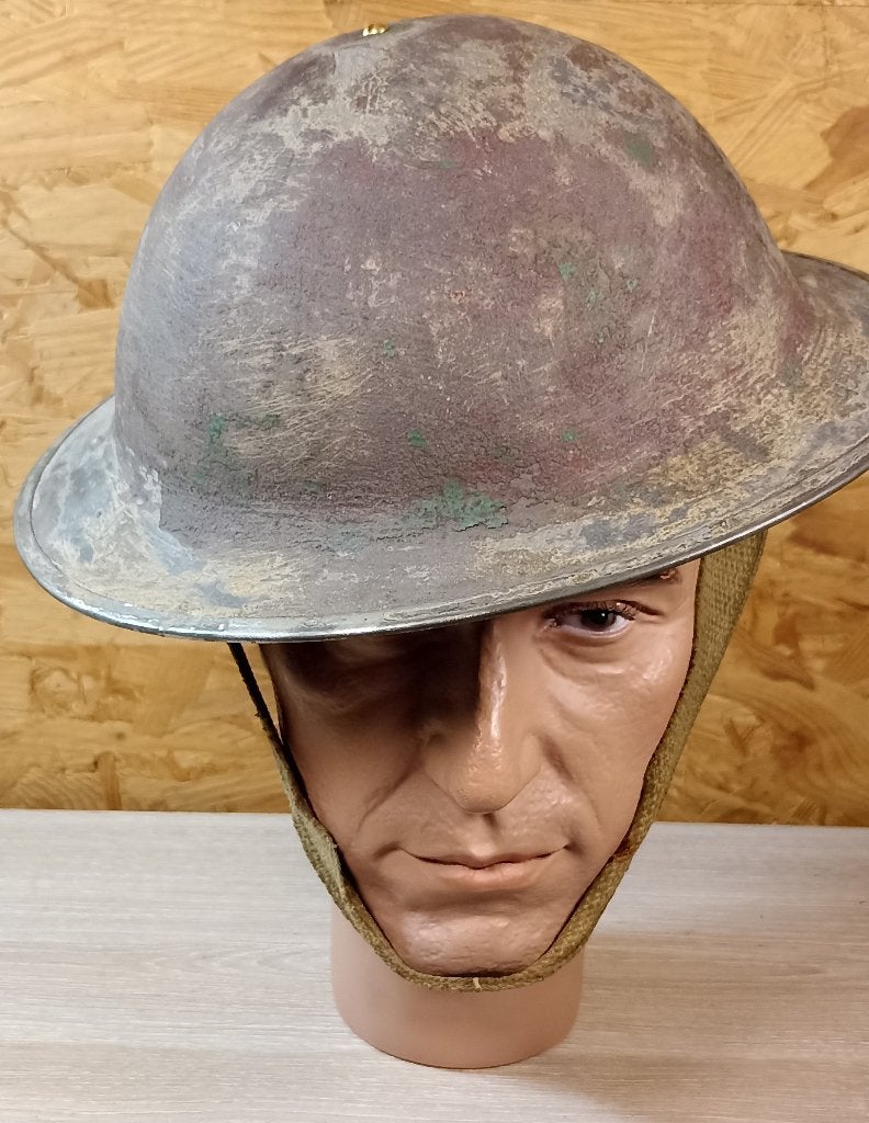 Casque Britannique Mk II Brodie de 1940 Dunkerque ww2, Enlèvement ou Envoi, Armée de terre, Casque ou Béret